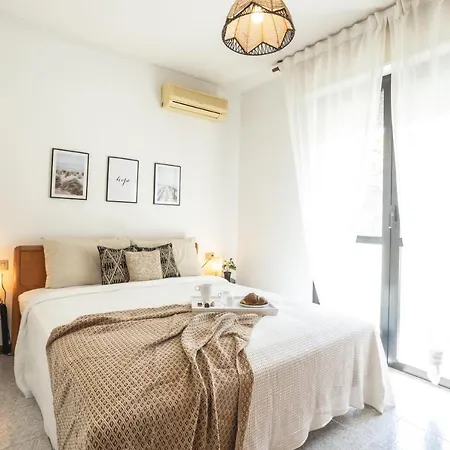 In Centro - Vicino Al Mare - Balcone - Wi Fi